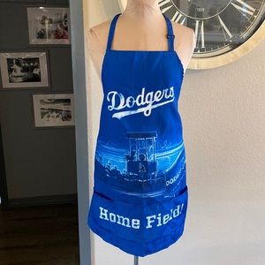 NWOT LA Dodgers Sports Crate Limited addition apron
